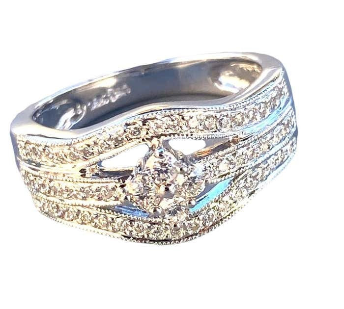 18Kt White Gold Diamond Band Ring .55 ct