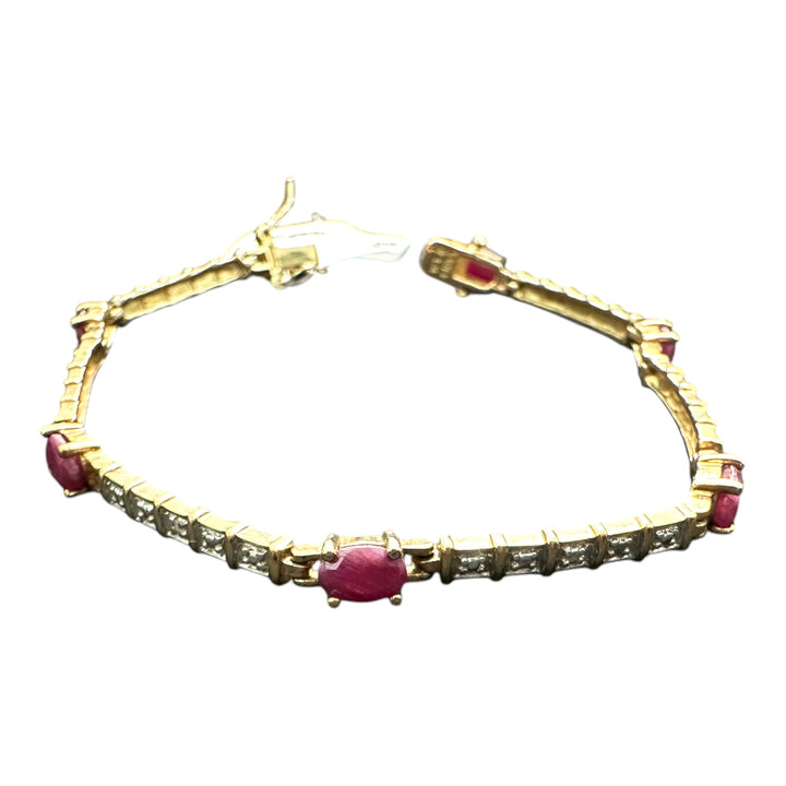 Genuine 1.25 Carats Ruby sterling gold link bracelet