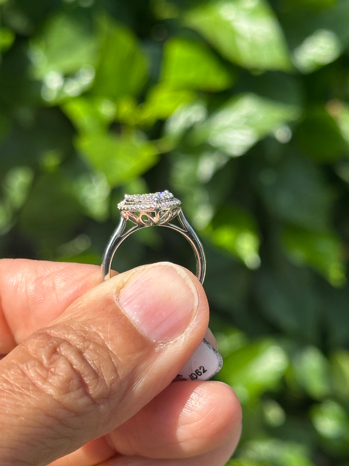 .50 ct Diamond Heart Ring Invisible Custer 14 Kt