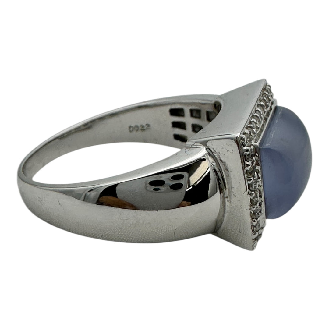 18 karat Chalcedony Cabochon and Diamond Halo Ring