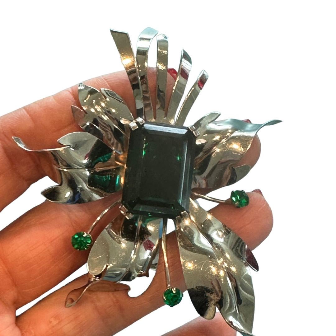 Green Sterling 4" Spray Dramatic Pin