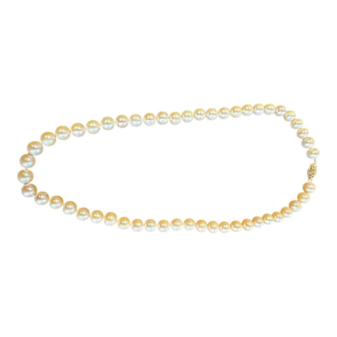 14 karat 8 1/2 mm Cultured, Pearl 18 inch Strand