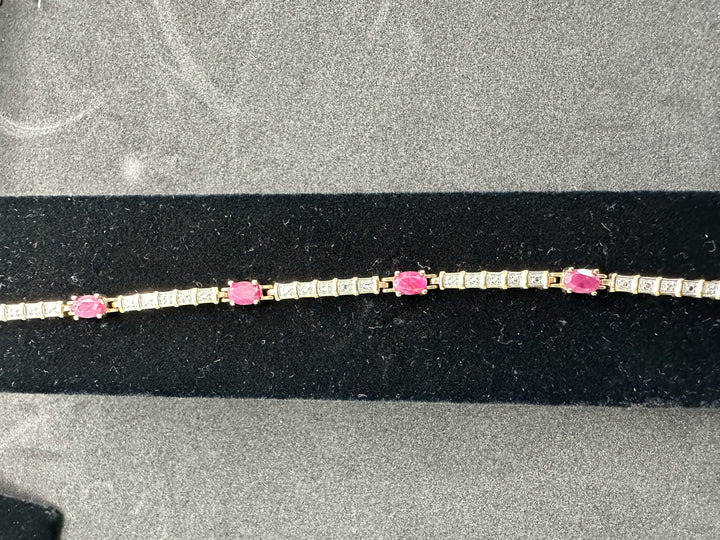 Genuine 1.25 Carats Ruby sterling gold link bracelet