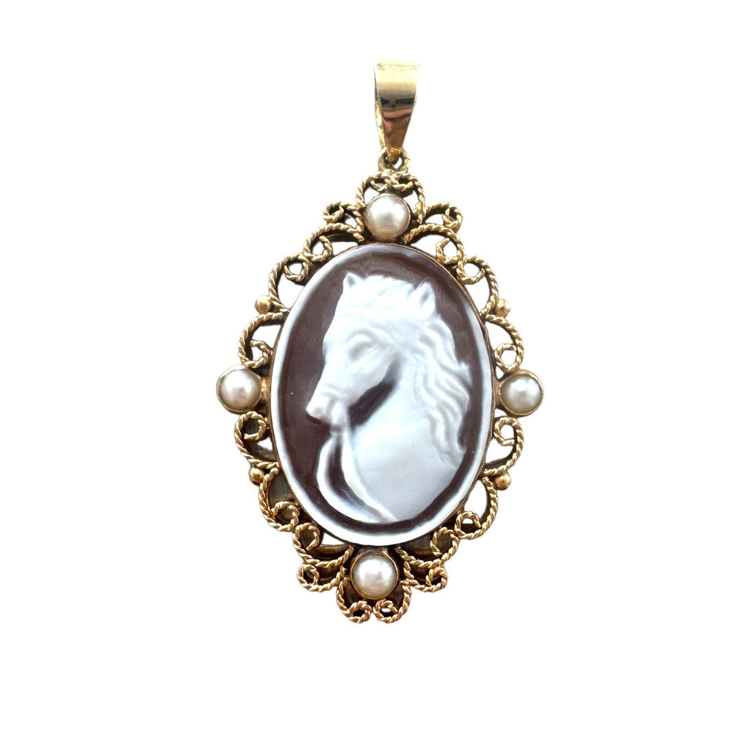 14kt Yellow Gold Horse Cameo with Pearls
