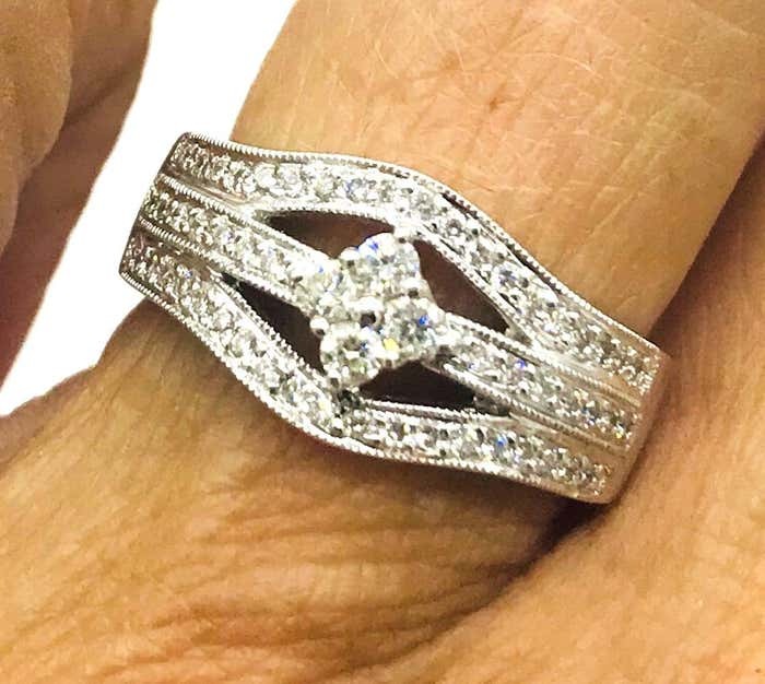 18Kt White Gold Diamond Band Ring .55 ct
