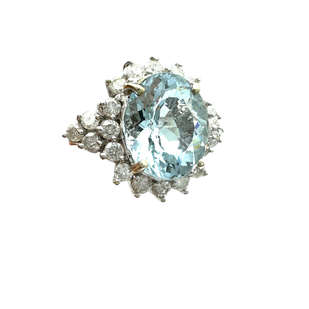 14k 8.83 Carat Aquamarine and Diamond Cocktail Ring