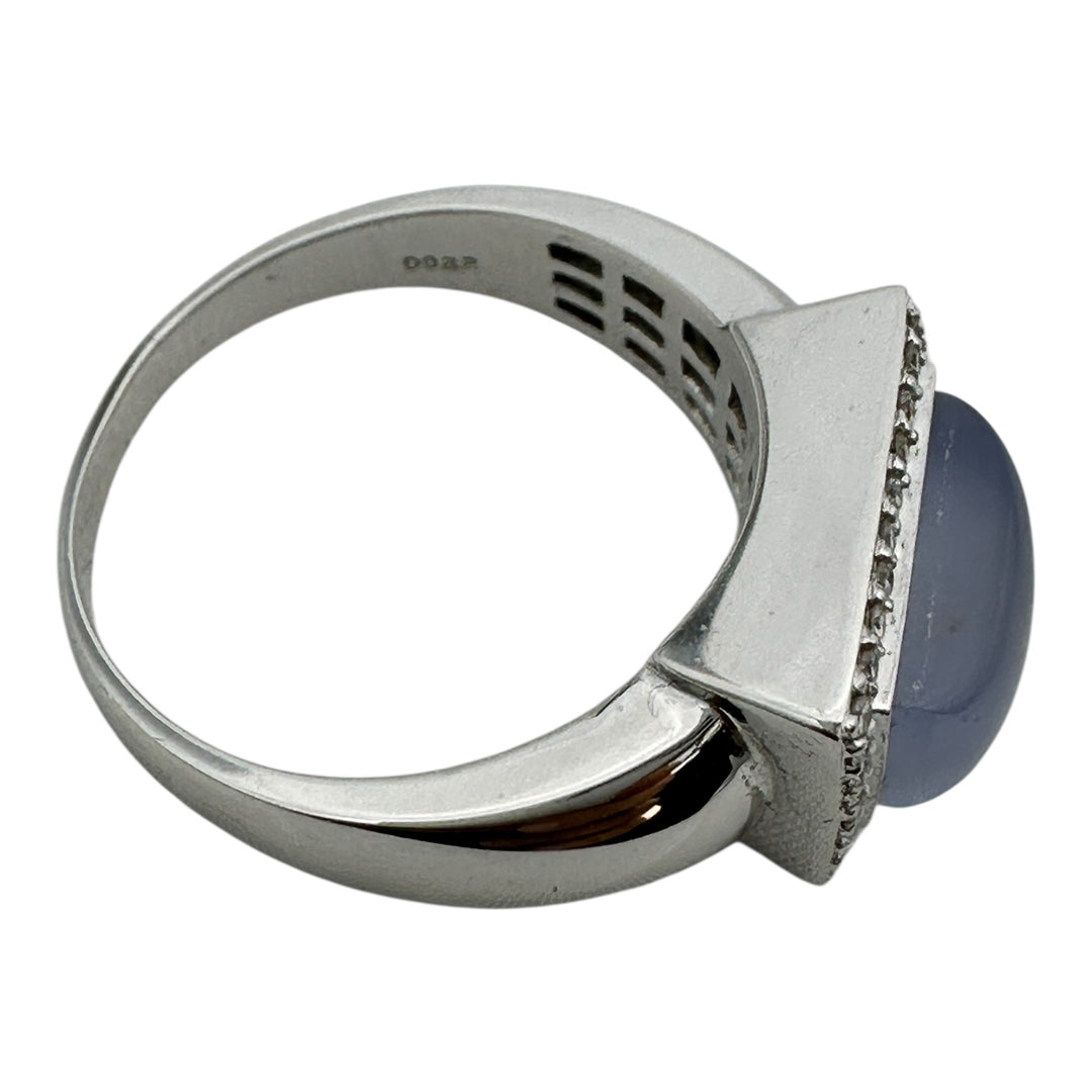 18 karat Chalcedony Cabochon and Diamond Halo Ring
