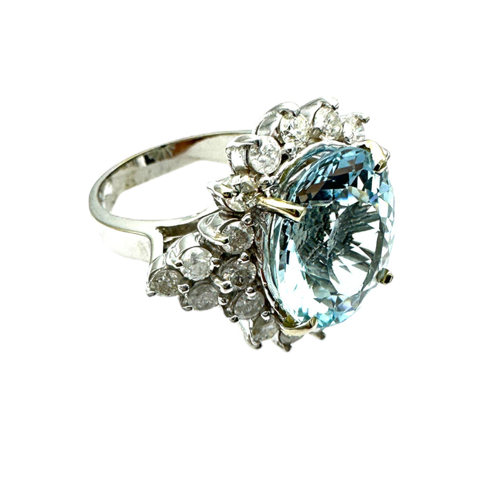 14k 8.83 Carat Aquamarine and Diamond Cocktail Ring