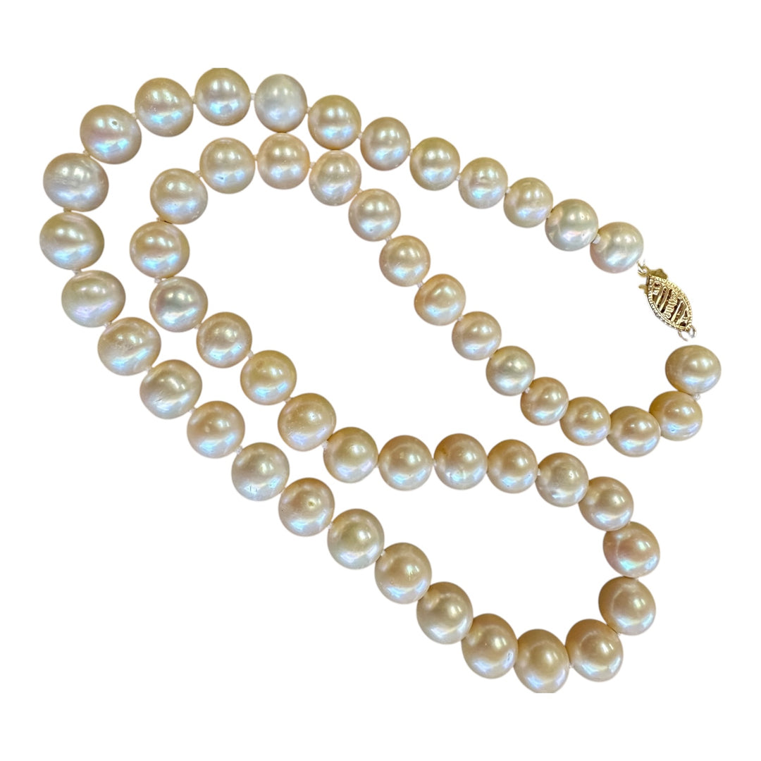 14 karat 8 1/2 mm Cultured, Pearl 18 inch Strand