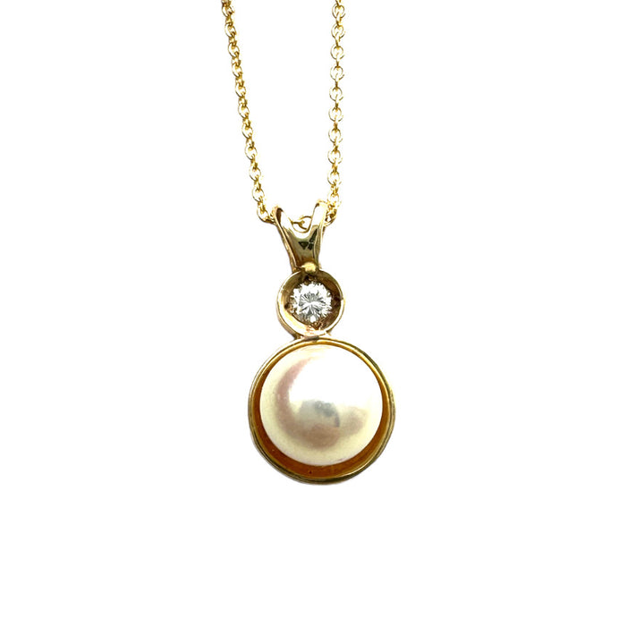 AAA Quality 8.20mm Cultured White Pearl and Diamond Pendant