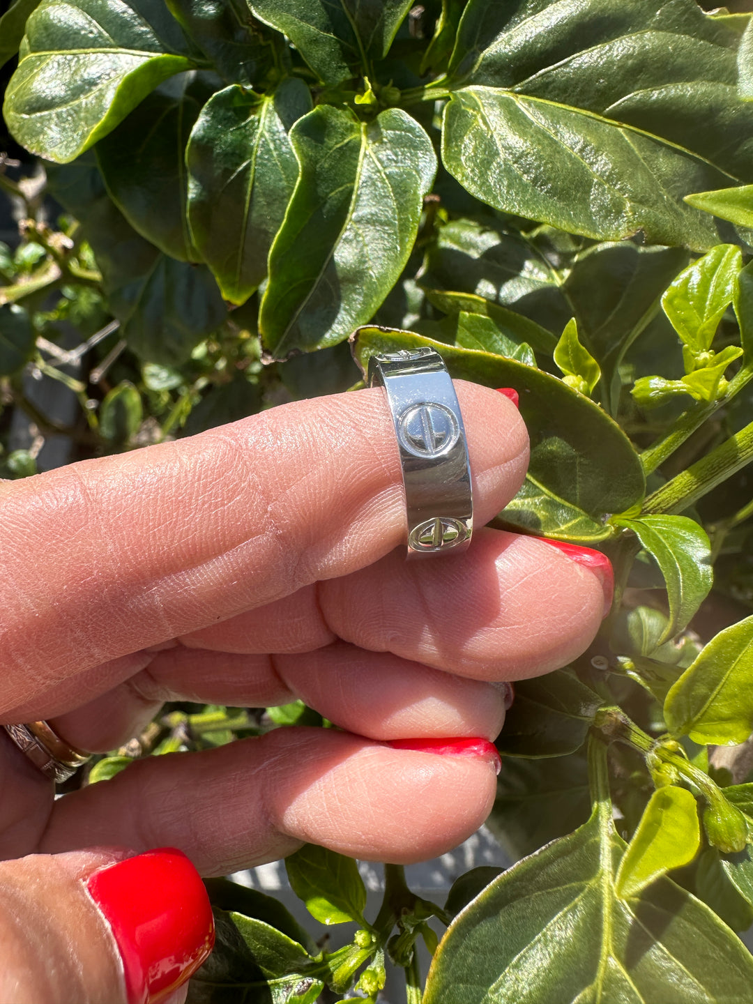 Inspired, Love Ring 18kt White Gold Ring, size 6 1/2