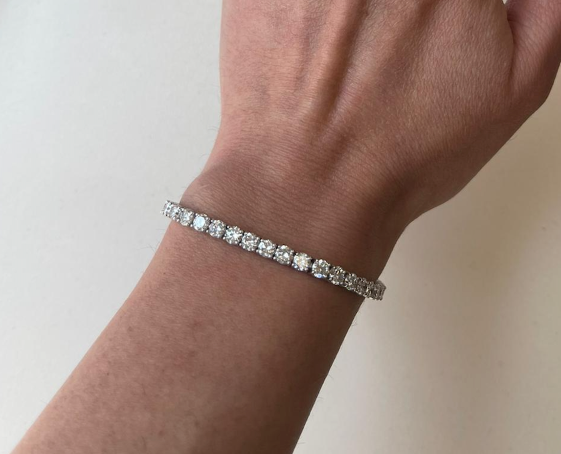 14kt Lab Grown Diamond Tennis Bracelet VS Quality Near Colorless