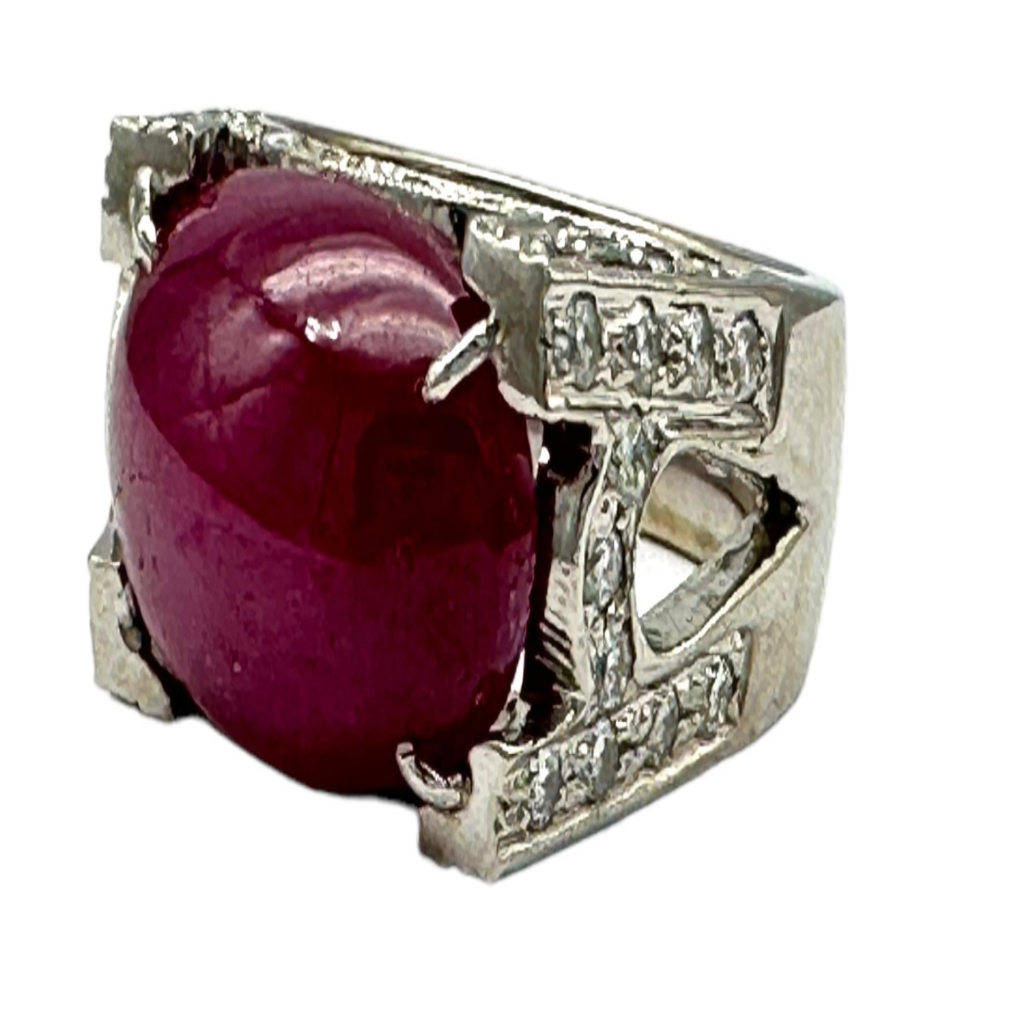 14 Karat White Gold 9ct Cabochon Ruby & Diamond Solitaire Ring