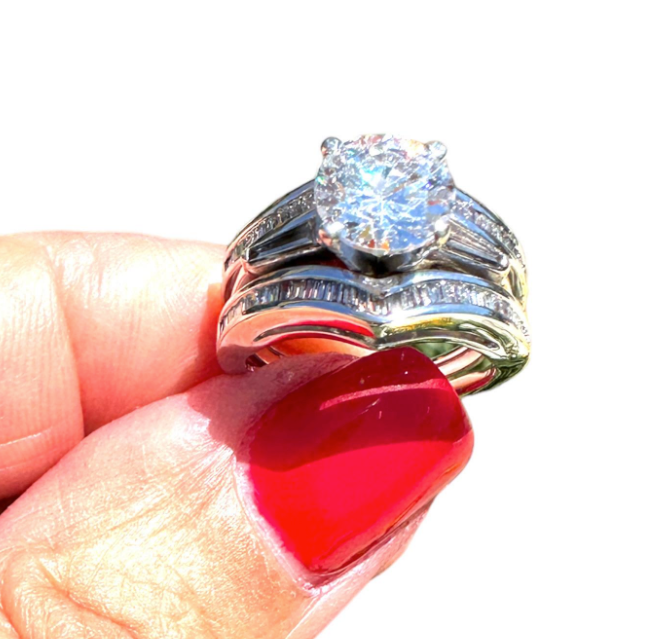 14Kt 1.60 CTW Engagement Wrap Solitaire Baguette Ring