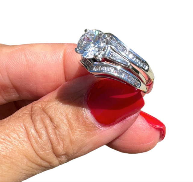 14Kt 1.60 CTW Engagement Wrap Solitaire Baguette Ring