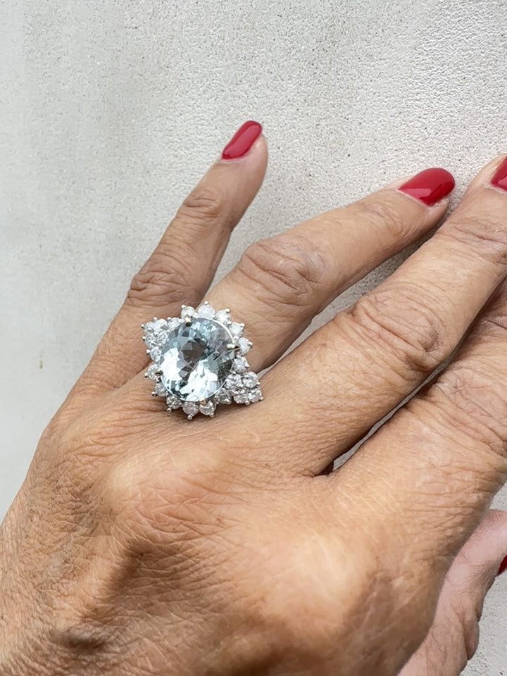 14k 8.83 Carat Aquamarine and Diamond Cocktail Ring