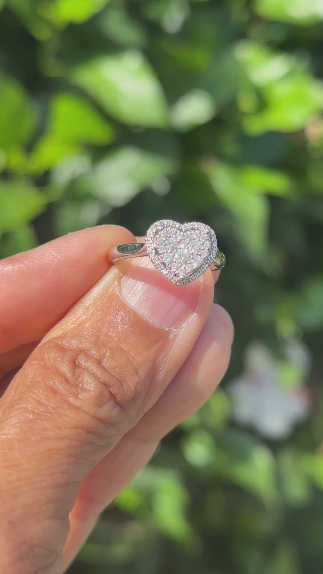 .50 ct Diamond Heart Ring Invisible Custer 14 Kt
