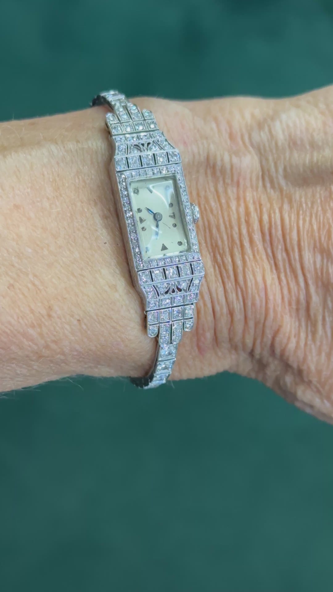 Art Deco Platinum 3.50Ct Diamond Watch VS-F 18-Jewel Manual Wind
