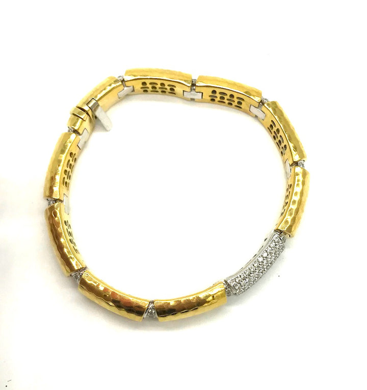 18Kt 3.00 Carat Diamond Bracelet 2 Ounce Gold VS Pave F Color