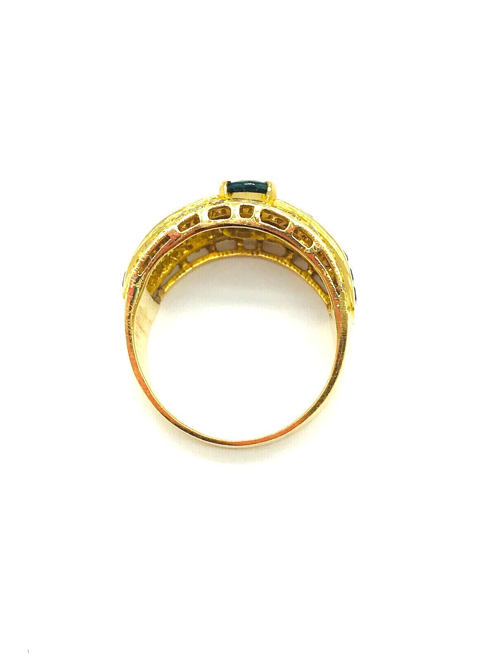 18Kt Princess Sapphire and Diamond Ring 2.25 CTW