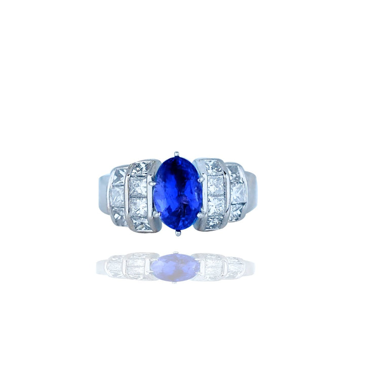 18kt White Gold Sapphire and Diamond Ring 3.70 ctw