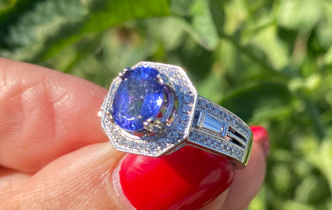 Halo Tanzanite and Diamond Ring, 2.70 ctw VS Quality 18kt