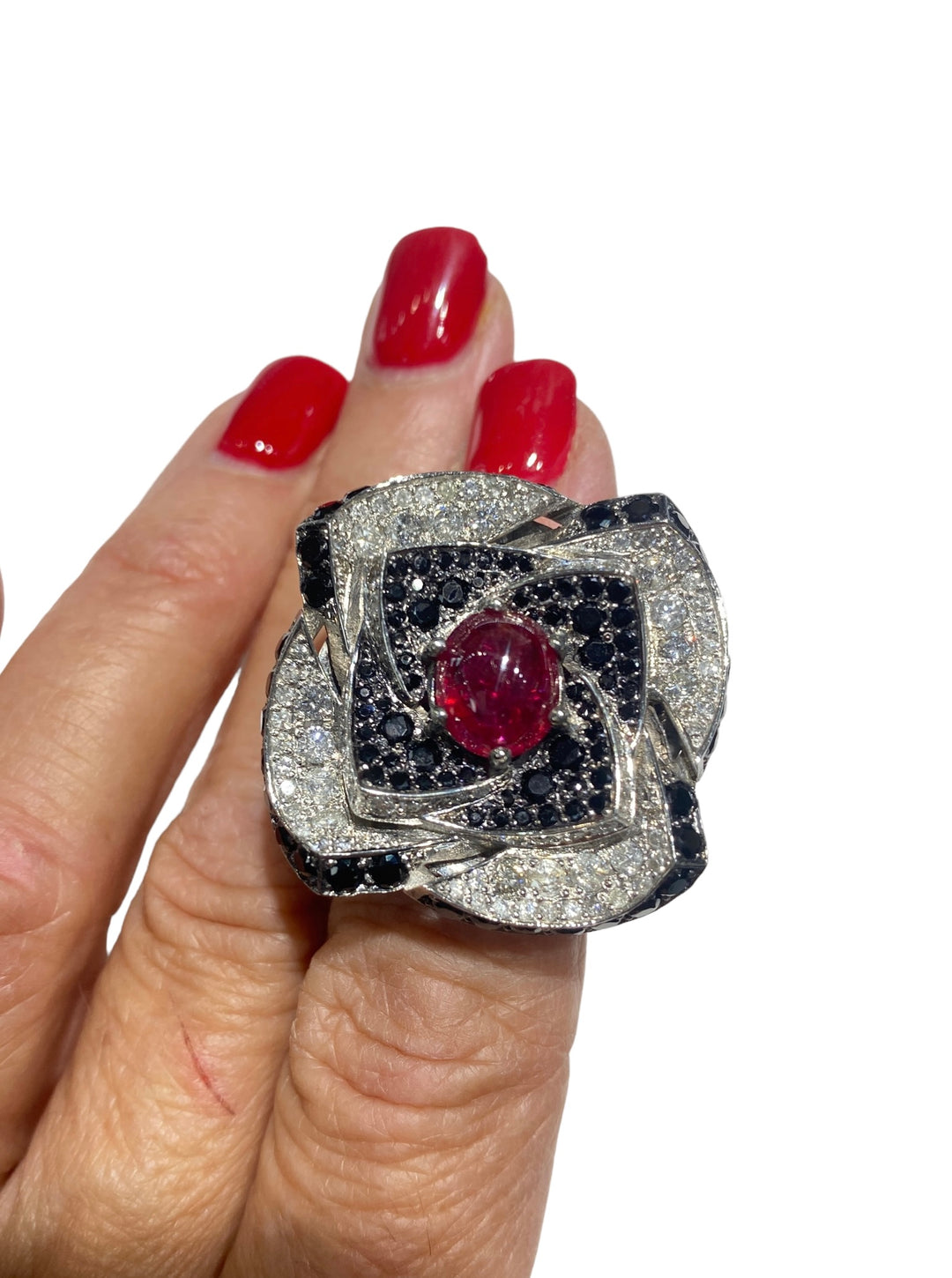 18Kt Ruby & Diamond Large Flower Ring with Black Spinel 9 Carats