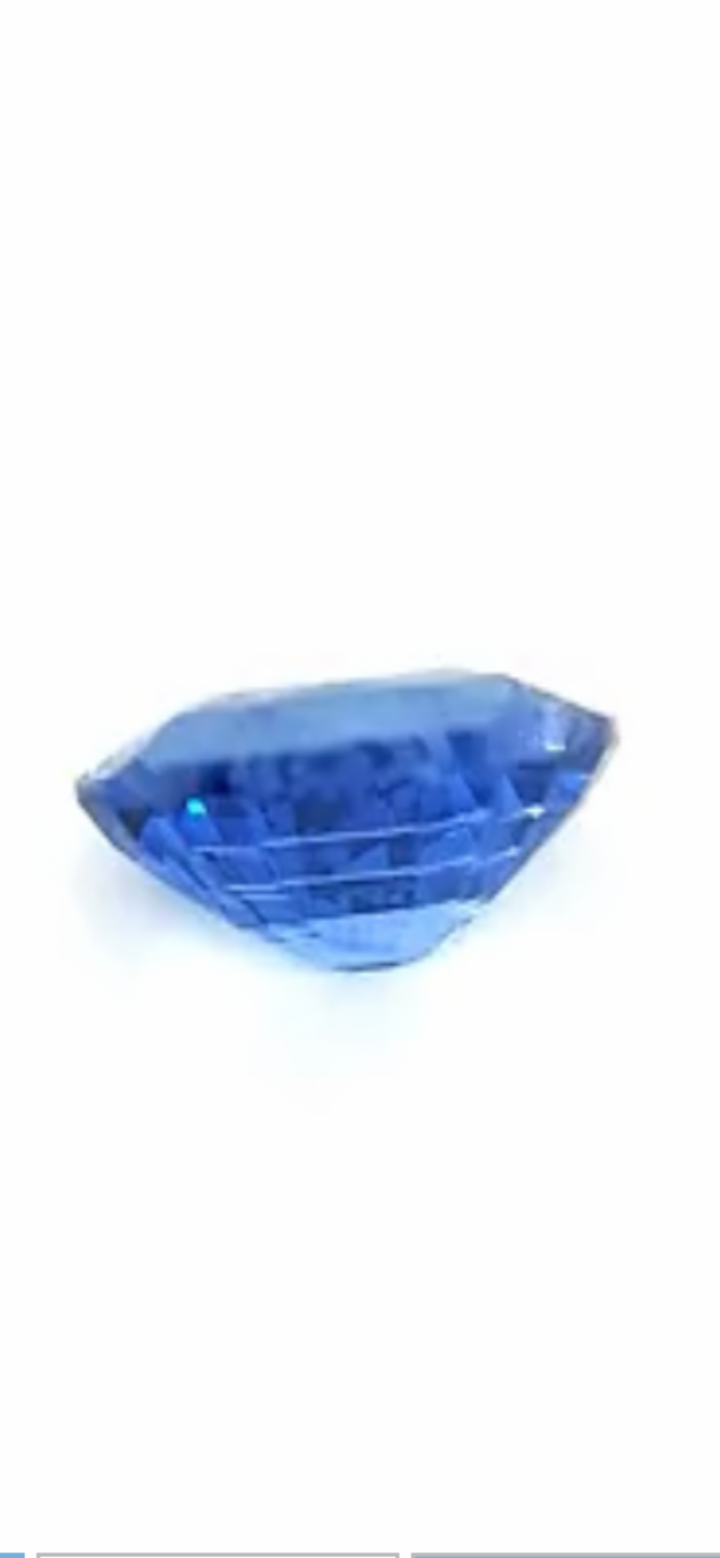 18kt White Gold Sapphire and Diamond Ring 3.70 ctw