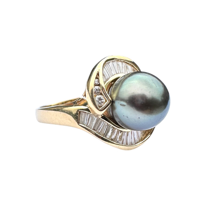 10mm Tahitian Black Pearl & 1.50ct Diamond Ballerina Swirl Cocktail Ring 18kt