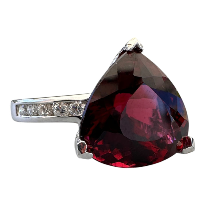 11.00 ct Trillion Rhodolite Garnet, 0.50 ct Diamond Ring in 14 Karat White Gold