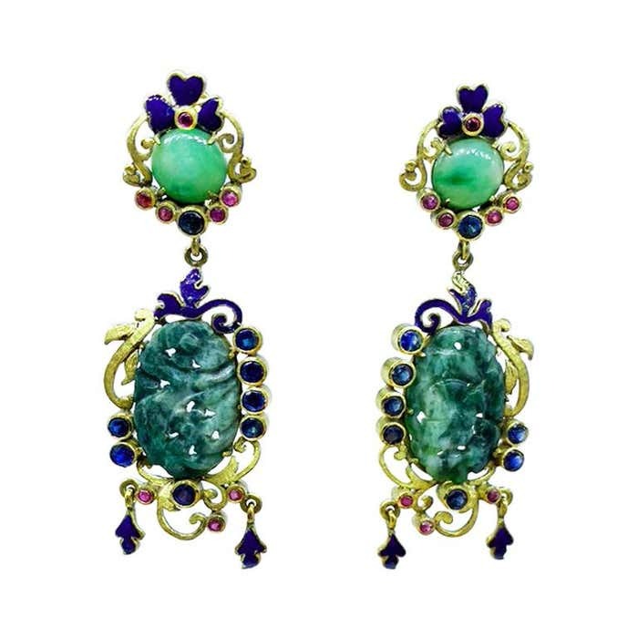 Etruscan Jade Enamel and Sapphire Dangle Earrings 1.80 Carats 14 Karat Yellow