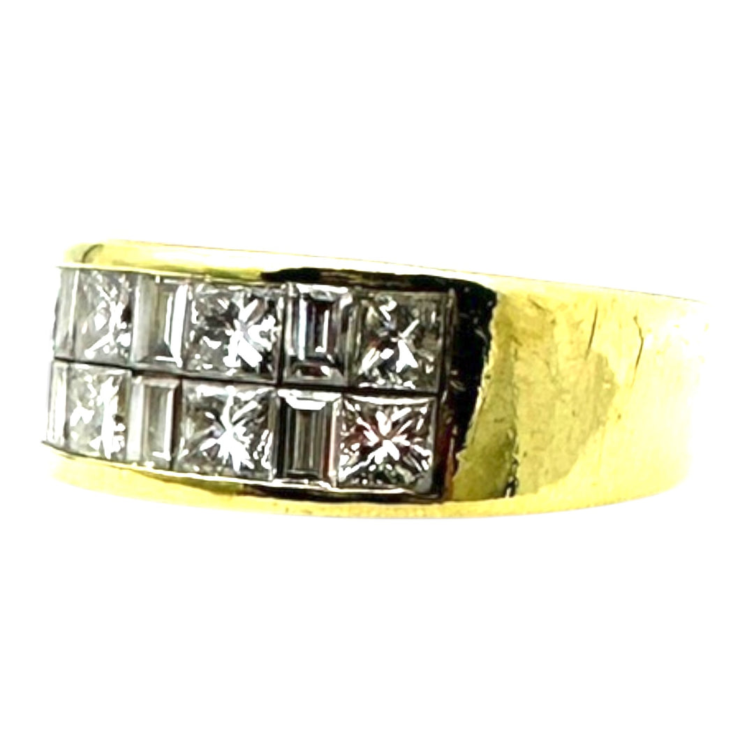 18 karat 2.50 carat two row princess diamond band VS quality