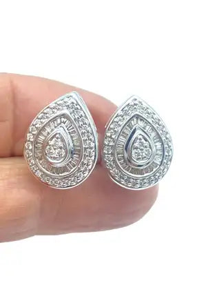 14k White Gold 1.00 Carat Diamond Halo Stud Earring with Quality Workmanship