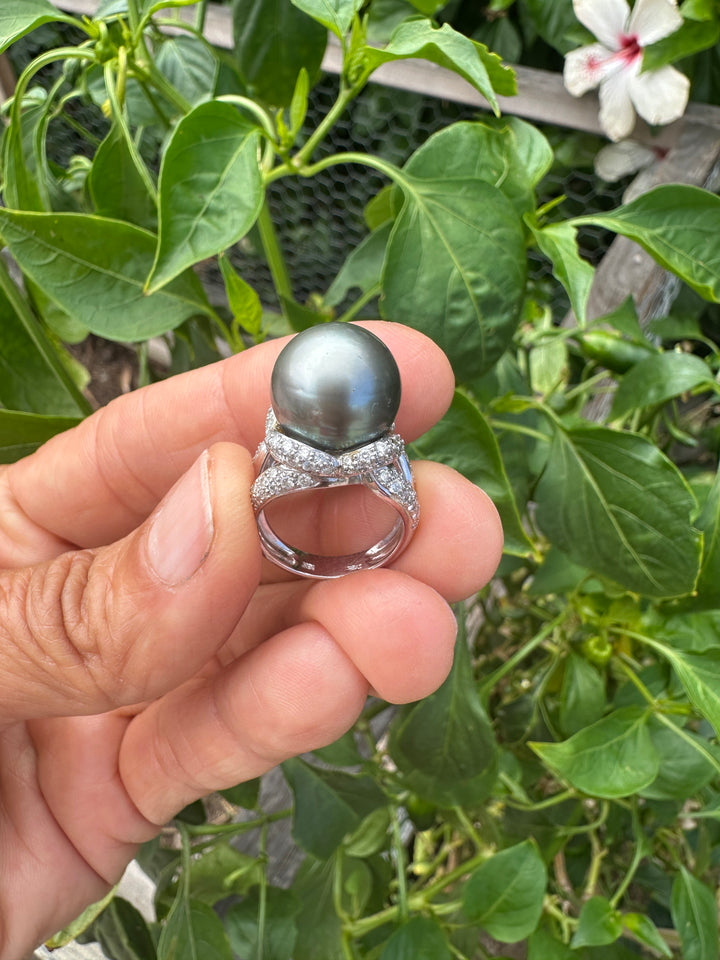 AAA Diamond and Gray 14.5mm Tahitian Pearl 1 ct Ring