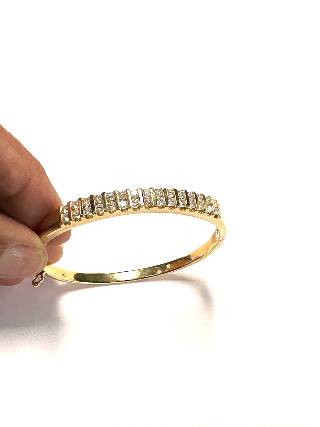 14 karat Gold Two-Row Round Brilliant Diamond Channel Bangle Bracelet, 3.00 Carats