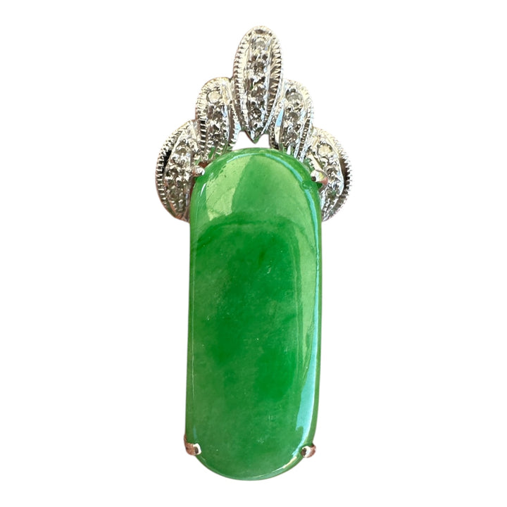 18kt Jadeite, Quality Diamond Pendant .16ct white gold