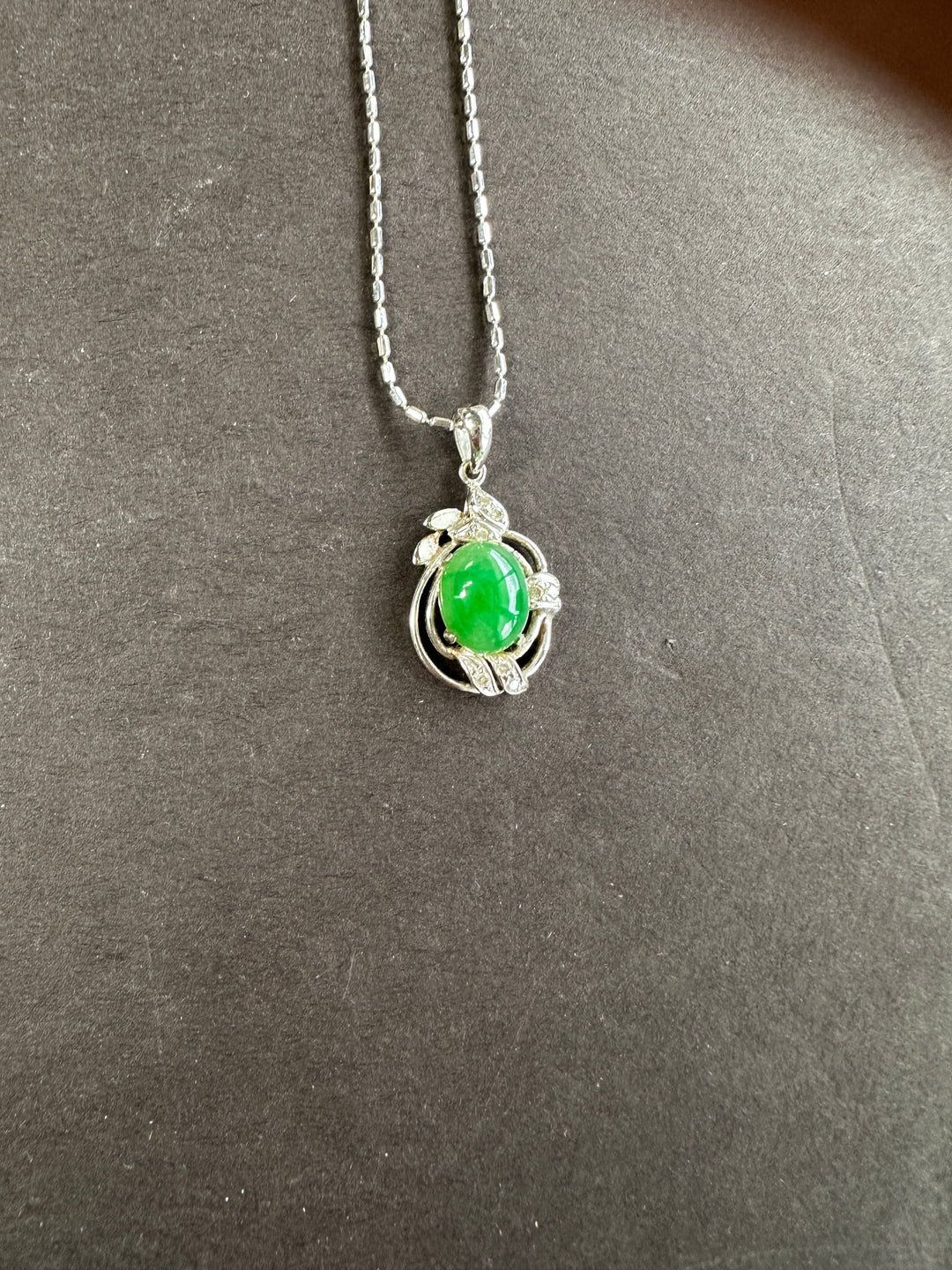 18 karat jade diamond necklace and chain