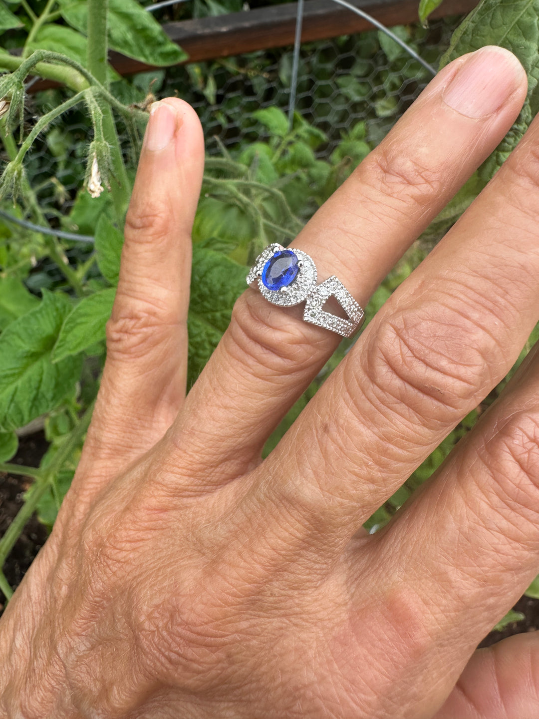 14kt White Gold Sapphire and Diamond Split Shank Ring 1.69ctw