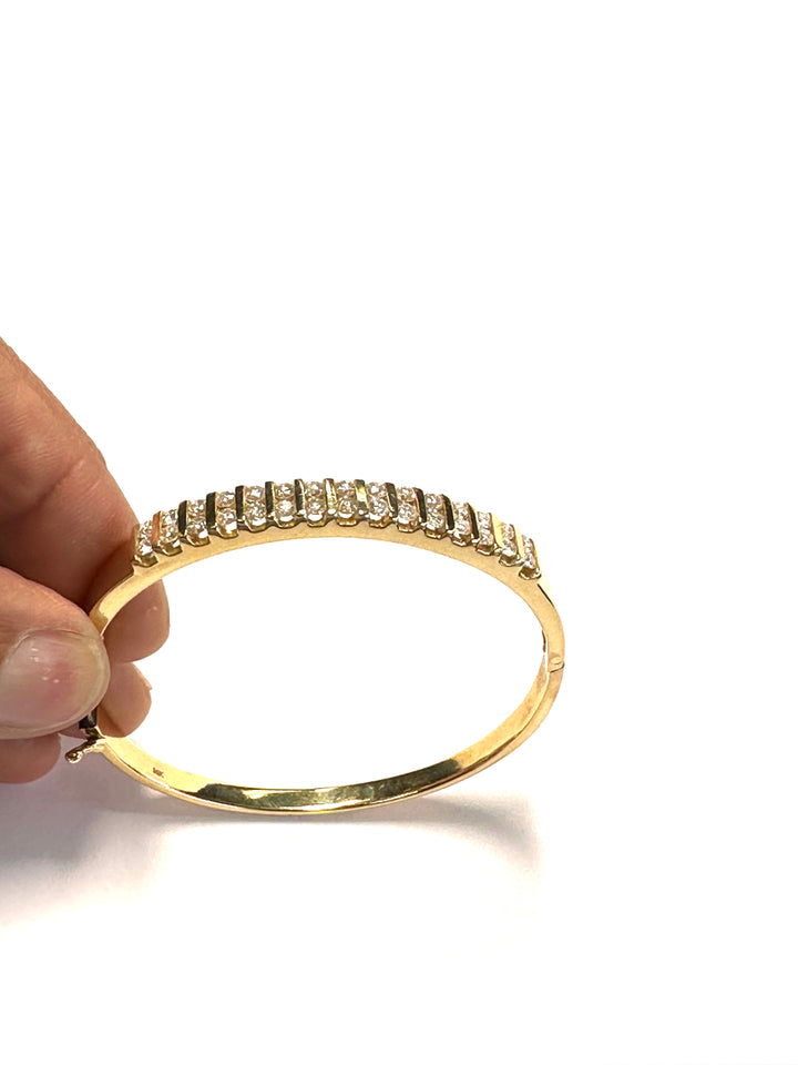 14 karat Gold Two-Row Round Brilliant Diamond Channel Bangle Bracelet, 3.00 Carats
