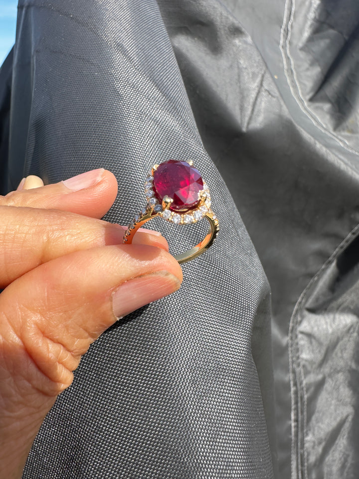 14 karat 3.93 carat red ruby halo ring