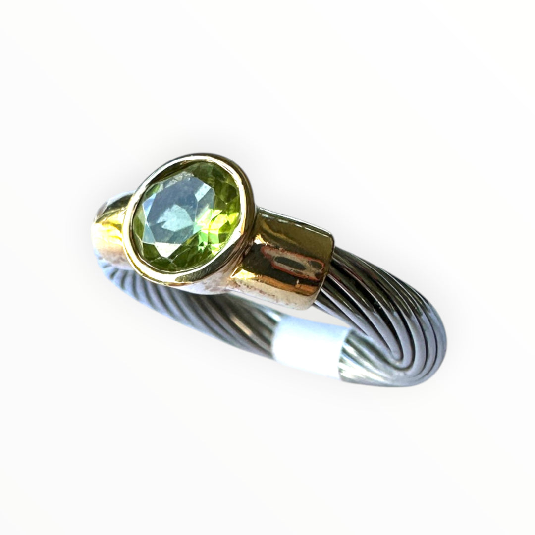 14 karat yellow gold cable ring with brilliant 1.00 carat green peridot gemstone