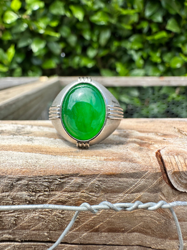 Art Deco, Translucent Vivid, Green 7.5 Carat Jadeite Platinum Ring
