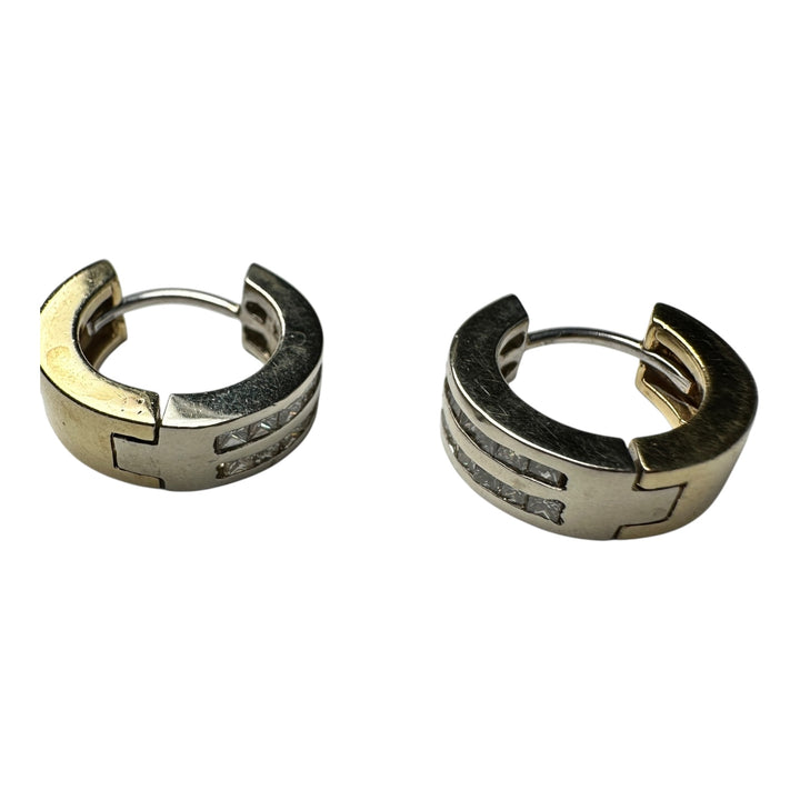 1 carat princess huggie Diamond earrings 14 karat gold