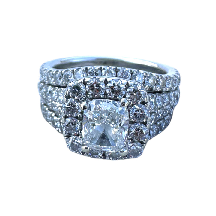 Neil Lane, 2/1/6 carat t.w. 3-Band Cushion Cut Engagement Ring