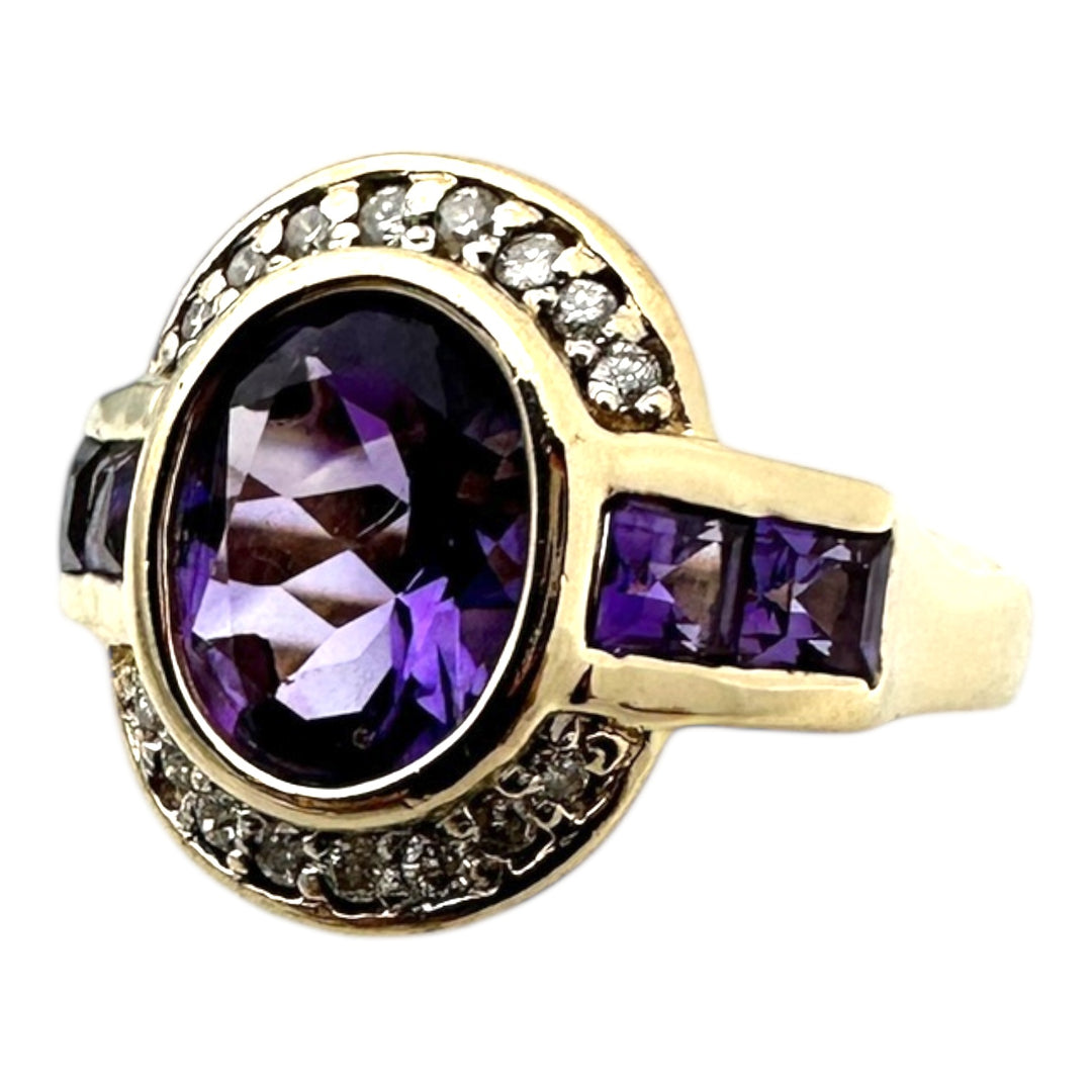 14 karat art deco style Amethyst halo Ring