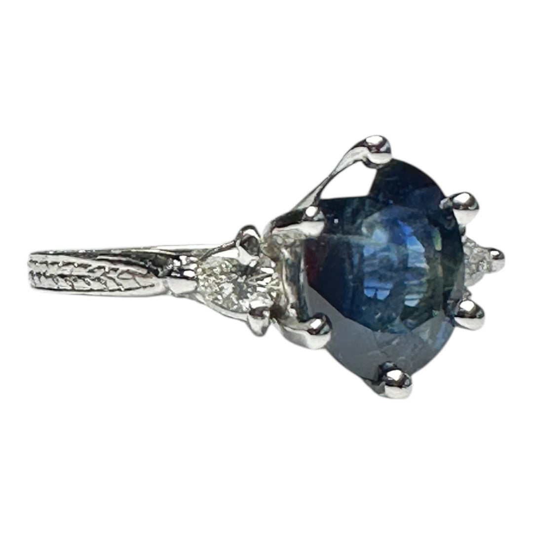 14 Karat 3-stone Oval 3.55 Carat Natural Sapphire and Diamond Ring