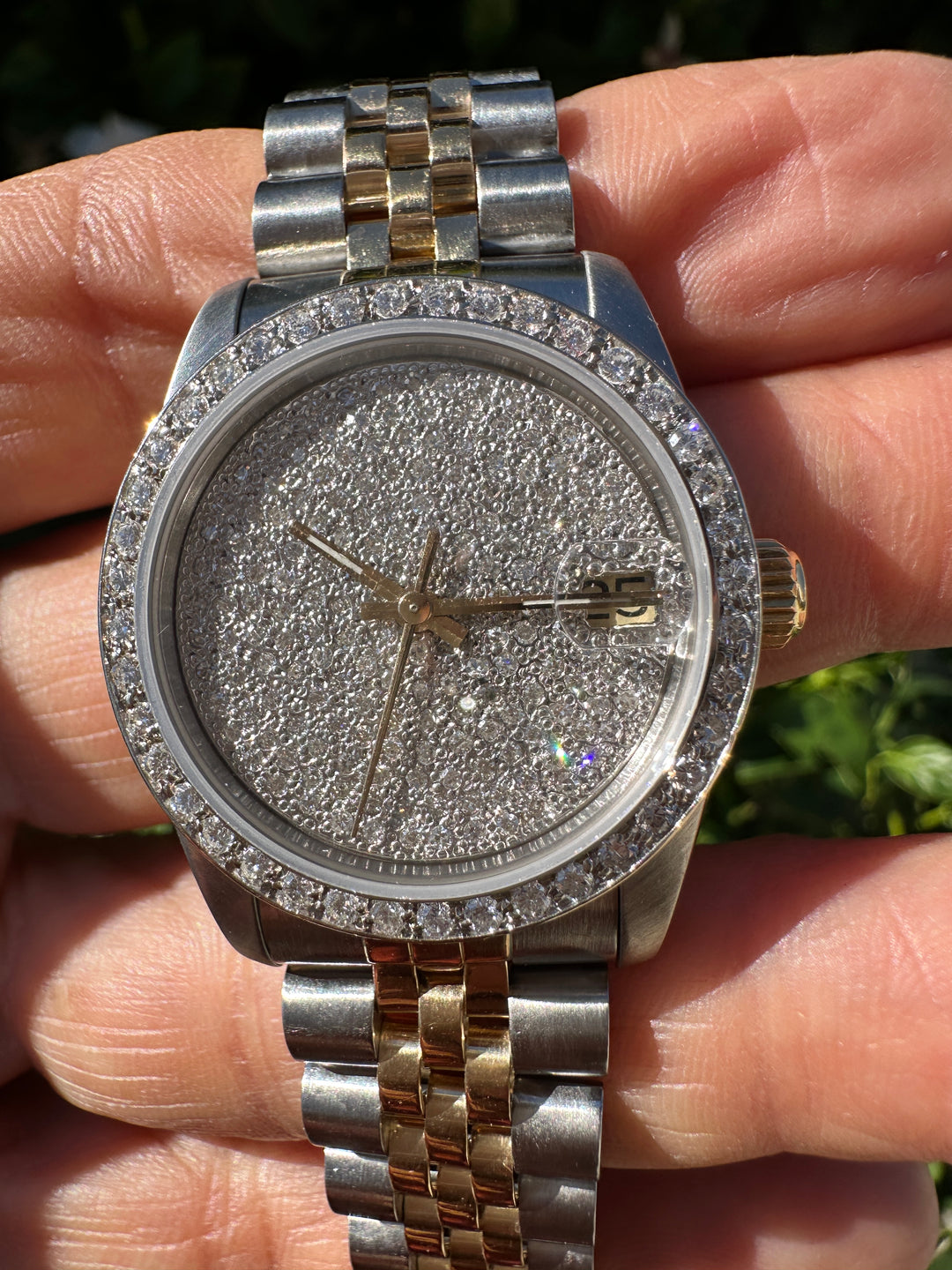 18 karat 2-Tone Rolex Datejust 31 mm Watch 4ctw Diamond Pave Dial and Bezel