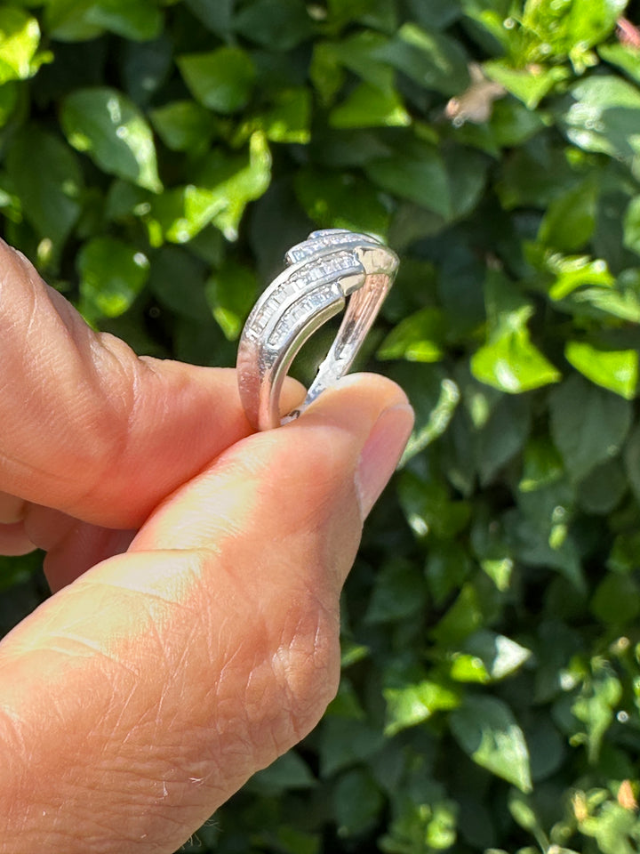 14K Channel Baguette Diamond Band Ring .80 Ct VS