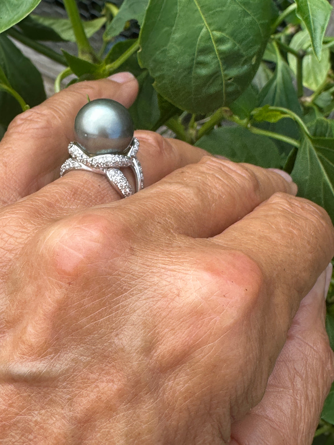 AAA Diamond and Gray 14.5mm Tahitian Pearl 1 ct Ring
