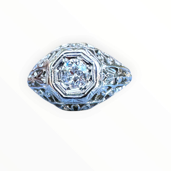 Antique Art Deco .30 Carat Old European Cut Diamond Filigree Ring in 18K White Gold, Circa 1920